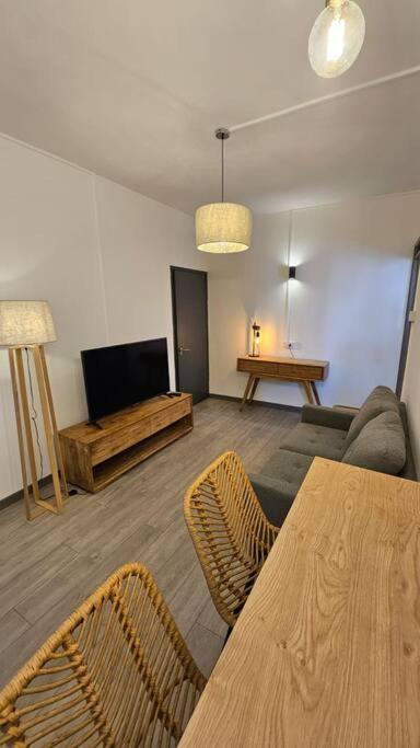 Apartment The Perfect Getaway To Discover The Bristling Of